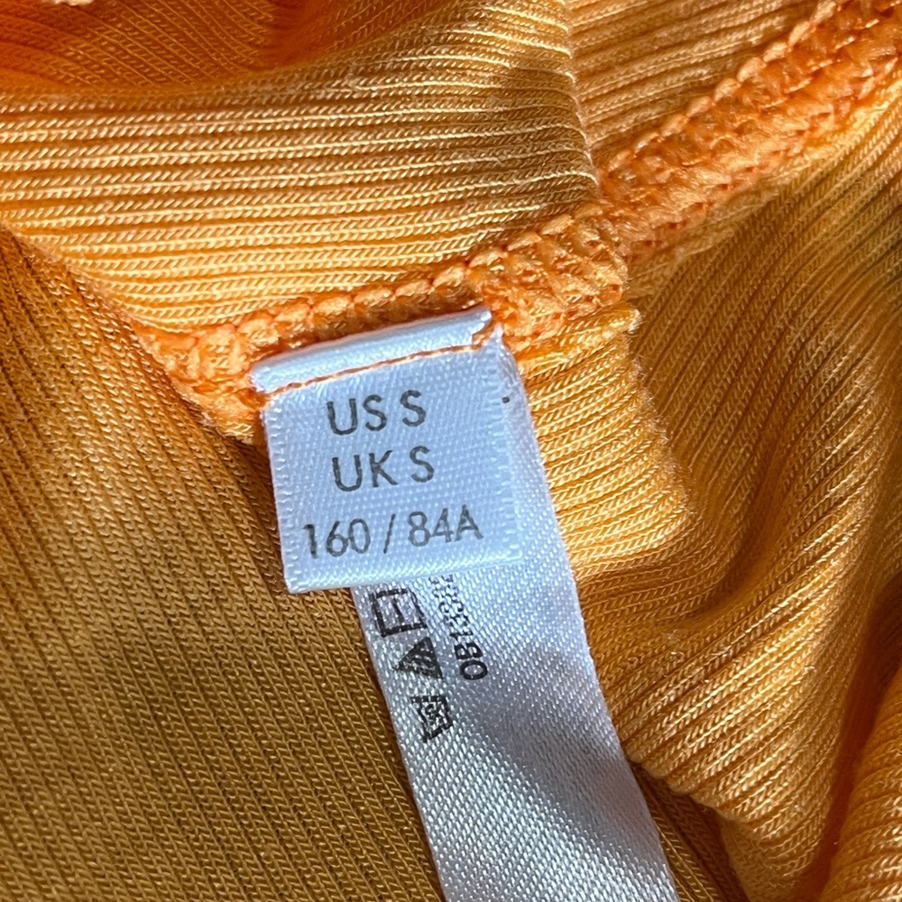 Urban Outfitters Out From Under Vibrant Orange Cropped Long Sleeve Small - Picture 6 of 8